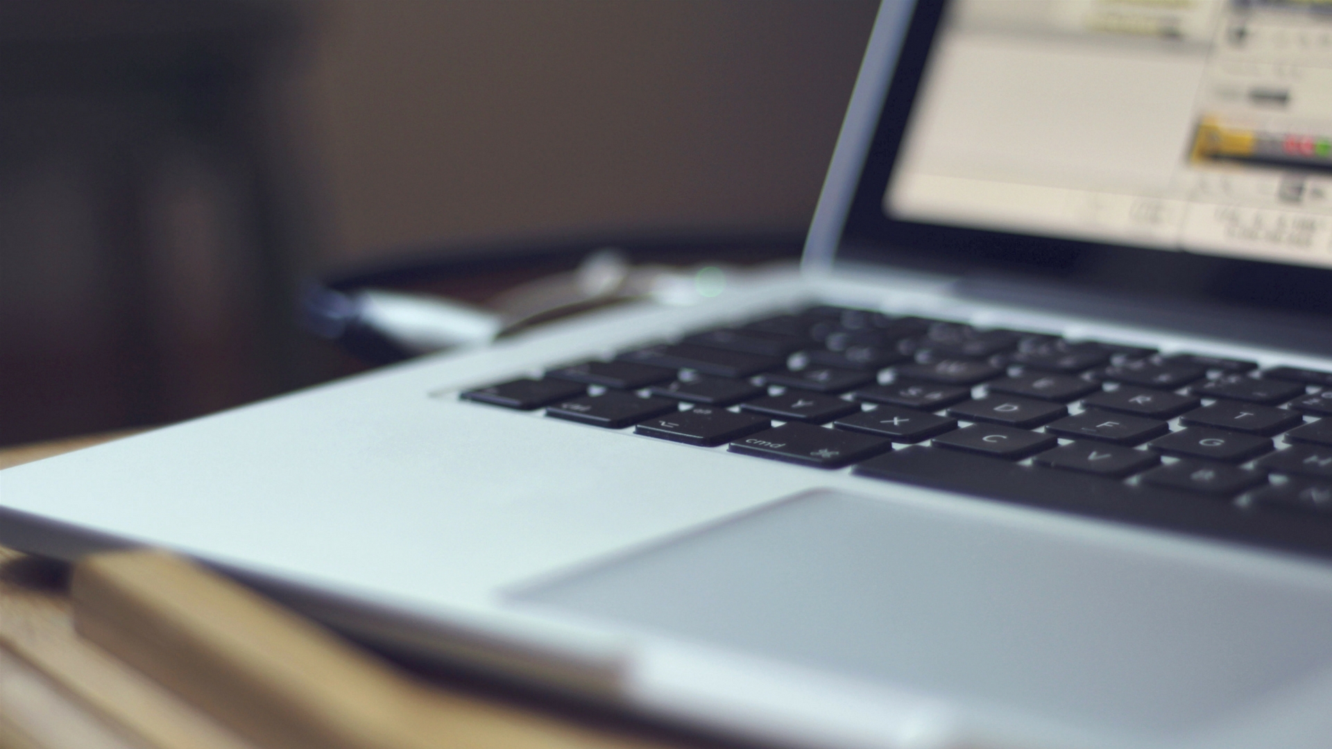 Scientist make a case for net neutrality, with a study on differential internet pricing